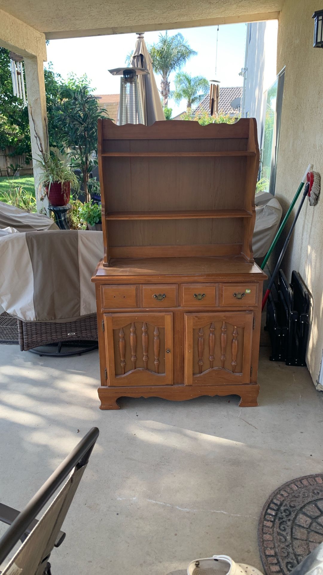 China Hutch