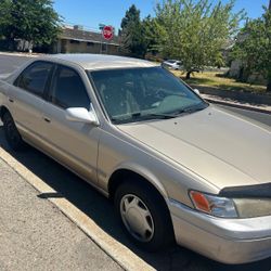 1999 Toyota Camry