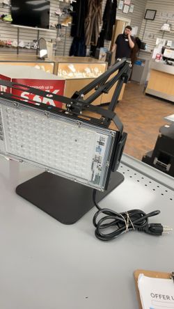 Adjustable Light Fixture