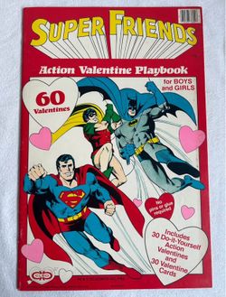 DC Comics Super Friends Action Valentine Playbook