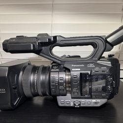 Panasonic AG UX90