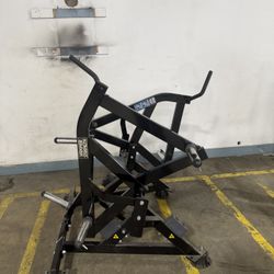 Hammer Strength Ground Base Twin Combo – BRAND NEW Commercial Plate-Loaded Strength