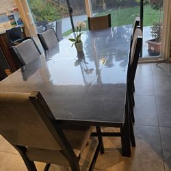 Dinning Table With 6 Chairs