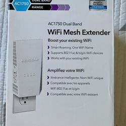 NETGEAR WiFi Mesh Range Extender EX6250 - Coverage up to 2000 sq.ft. and 32 devices with AC1750 Dual