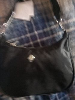 Lulelelmon crossbody bag