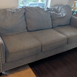 Free Gray Sofa 