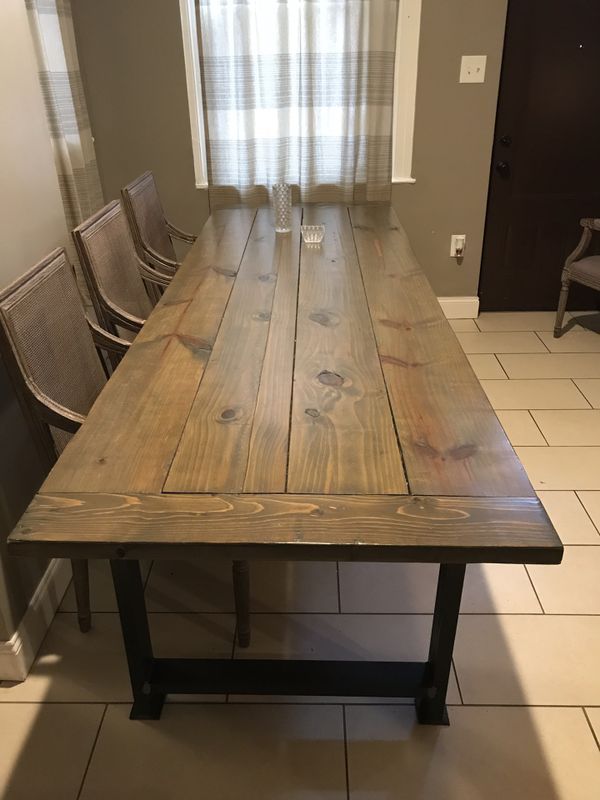 9ft wooden farmhouse dining table for Sale in Pittsburgh, PA OfferUp