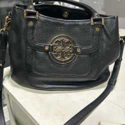 Tory Burch Amanda Black Pebble Leather Bag