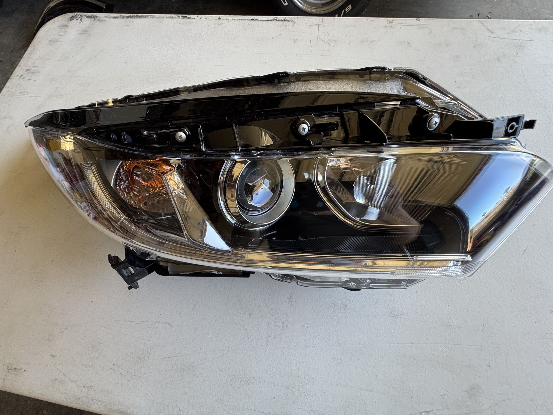 2020 Honda HR-V Headlight