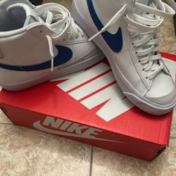 Nike Blazer Mid ‘77