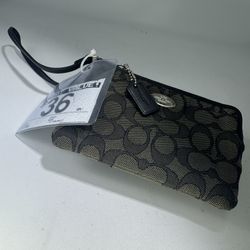Coach Wallet/Clutch 