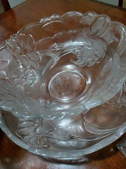 Glass Flowered Bowl And Plate Set