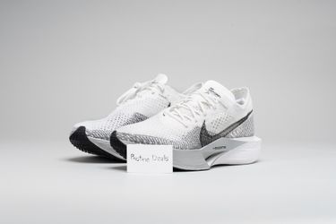Nike Vaporfly 3 Running - 9.5 WMN - 7.5 Men