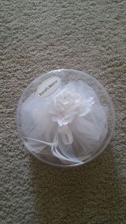 David's Bridal Bonnet!Veil