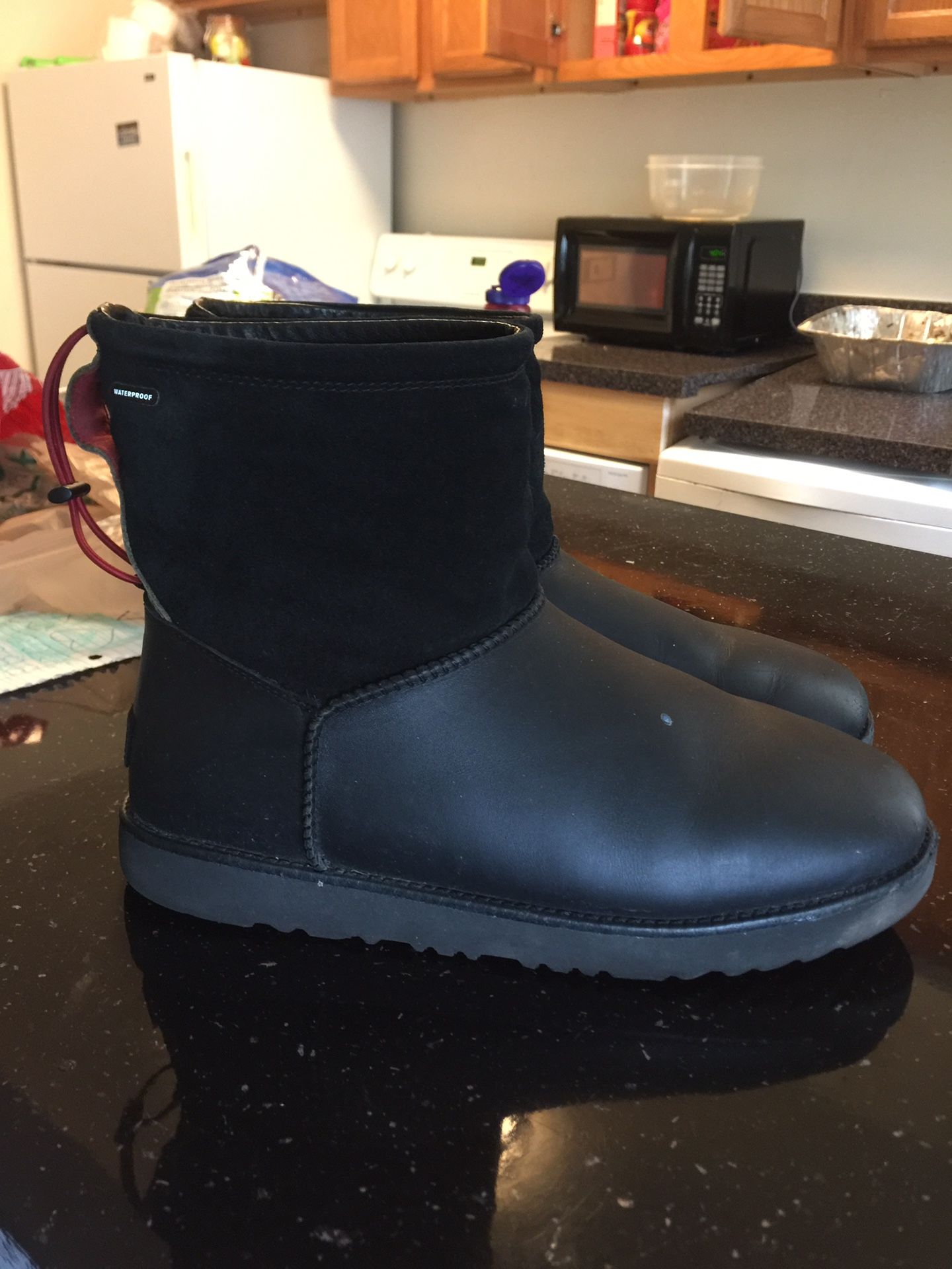 Men's UGG's Size 11