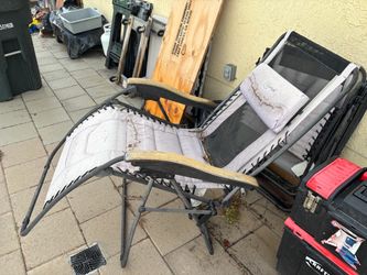 Free chairs for outside