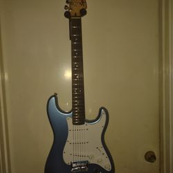 Sky Metallic Blue Strat SQUIER Fender Guitar EXC* Pro Fret-level Setup Spa Perfect!
