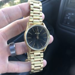 Sell discount nixon watch