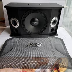 Midrange Box only 1 10"Skar audio and 2 3.5" genius audio Tweeters in box 