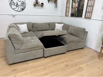 Thomasville Sectional Couch - Free Delivery