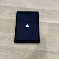 Apple iPad 5 128GB WiFi -Fully Functional!!!!