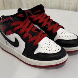 Air Jordan 1 Mid GS, Size 12C. Excellent condition