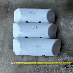 3 Dolphin Dock edge bumpers
