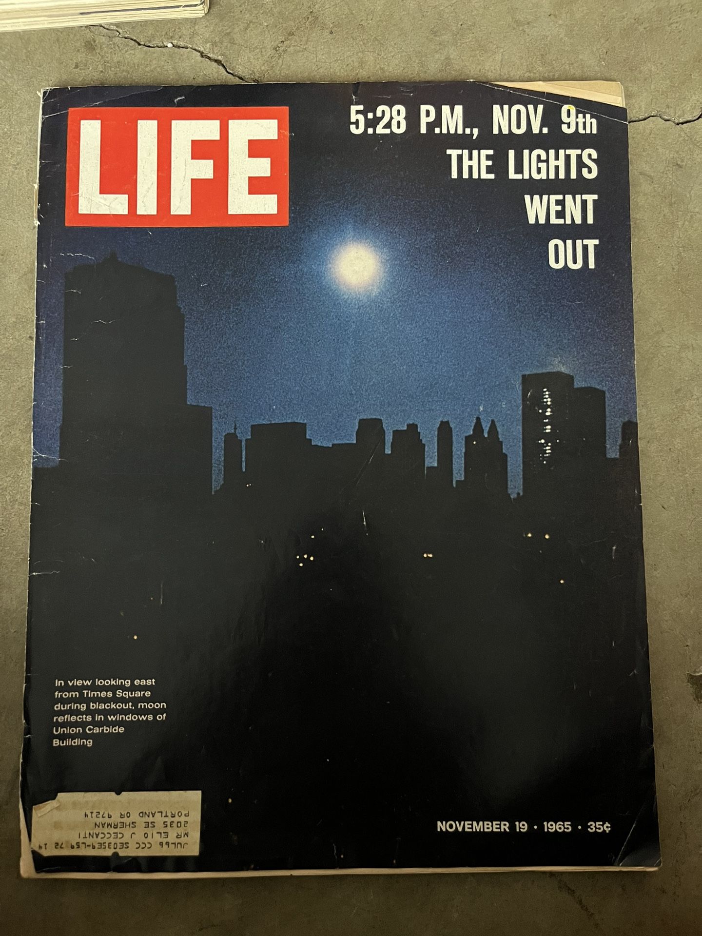 Vintage LIFE Magazines