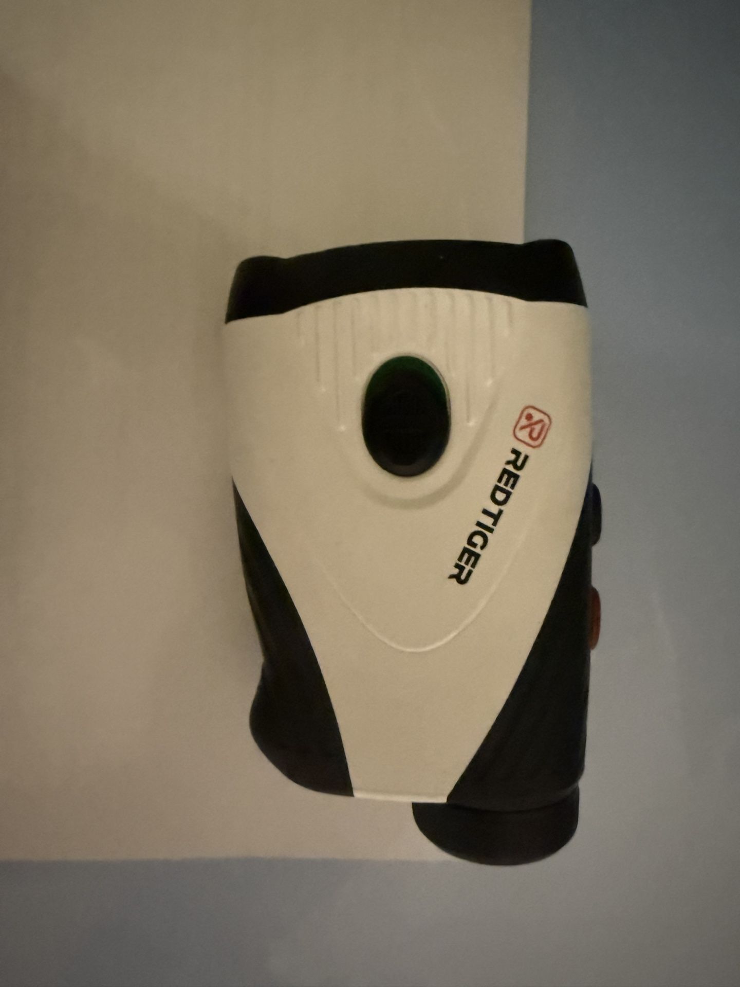 Red Tiger 1200 Yard Laser Rangefinder