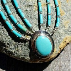 Genuine Navajo, Turquoise, liquid silver beaded necklace.