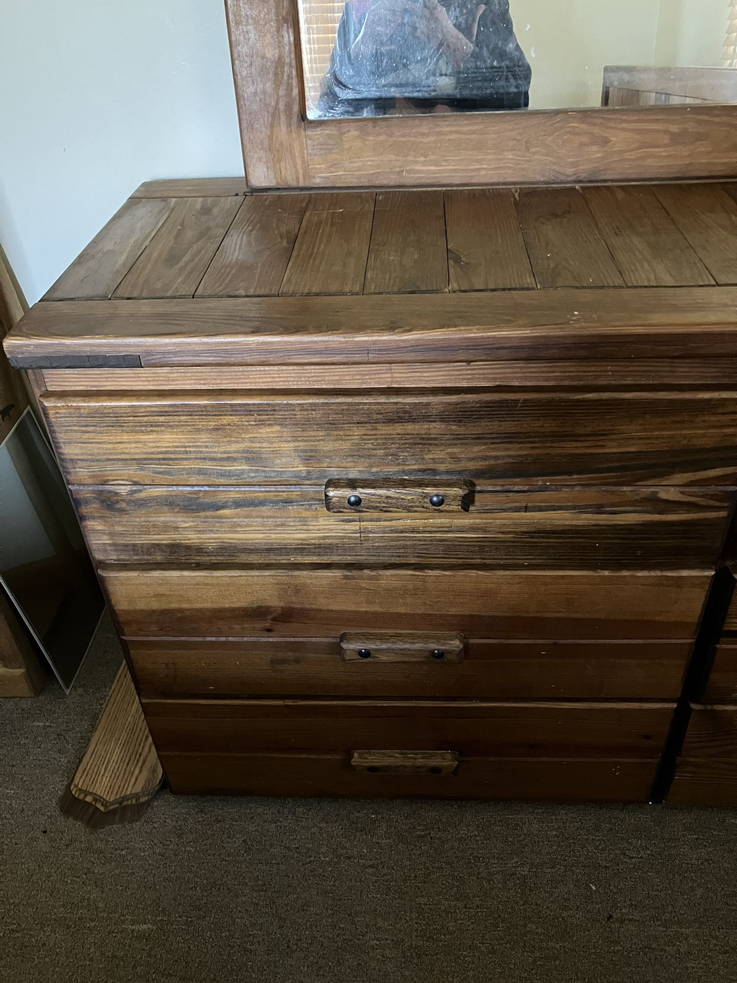 DRESSER/MIRRIOR