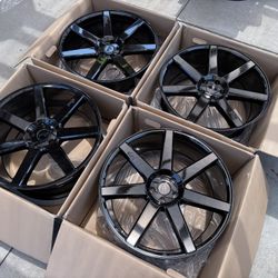 (4) 22” Niche Wheels
