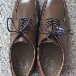 New Men's Shoes 12W