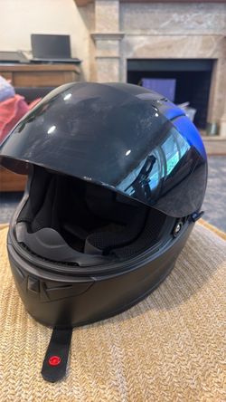 Motorcycle helmet