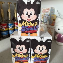 Mickey Family 