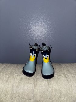 Bluey rain boots