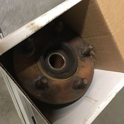 Jeep Wrangler tj front wheel hub