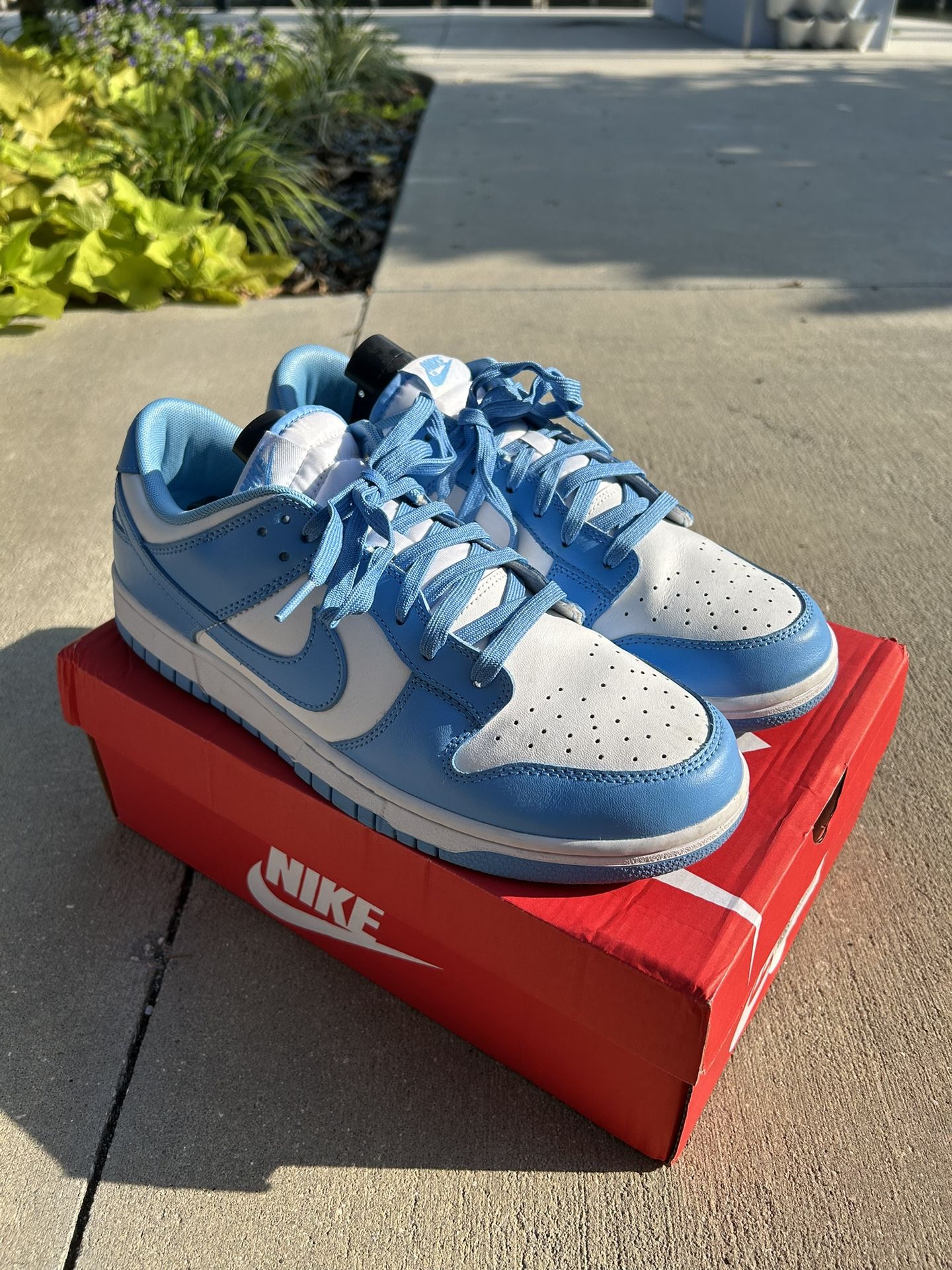 Nike Dunk UNC size 12