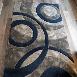 Modern 5x7 Area Rug – Navy & Gray | Like New, Clean. Easy Pickup Today
