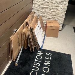 Free Moving Boxes