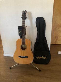Mitchell MDJ-10/N acoustic guitar