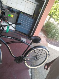 San Diego bicycle company beach cruiser