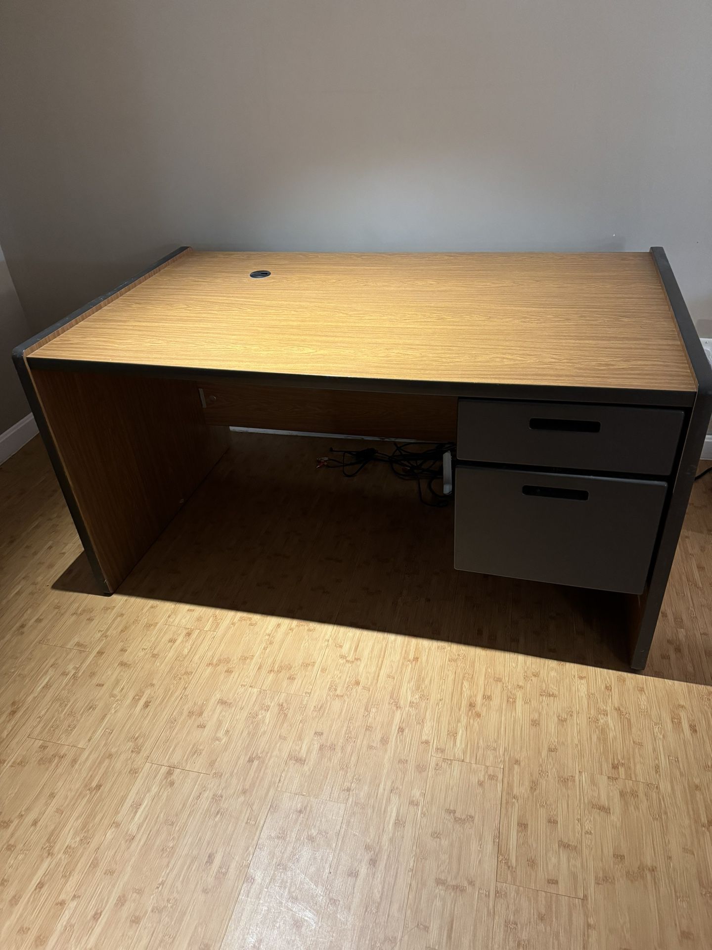 Office Desk