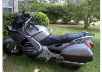 2004 HONDA ST1300