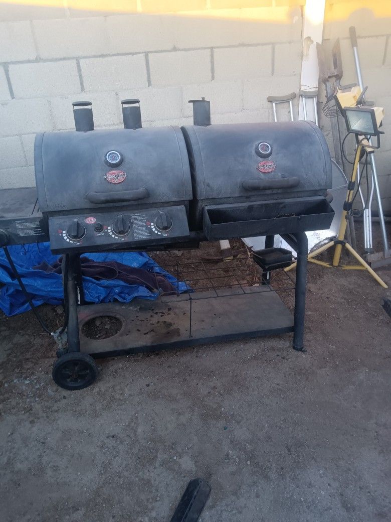 Se Vende Asador De Gas I Carvon