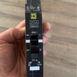   EDB14020 SQUARE D CIRCUIT BREAKER 1P 20A 277V 1 POLE 20 AMP 277 VAC 18/25kA NEW