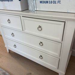 Dresser With changing Station Topper Included 