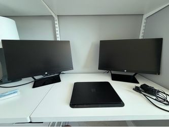 21.5in Desktop Monitor Set