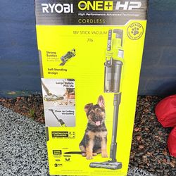 STICK VACUUM RYOBI 18V TOOL ONLY