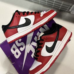 Nike SB Dunks (Chicago)